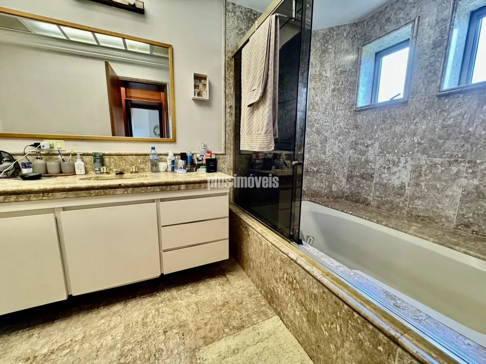 Apartamento, 3 quartos, 301 m² - Foto 17