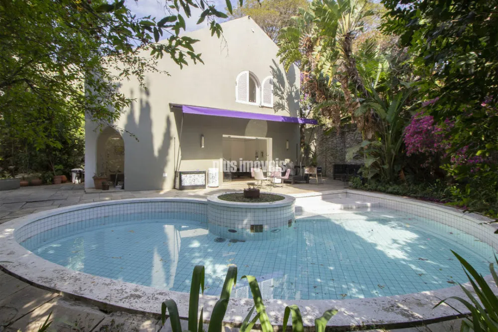 Casa, 4 quartos, 650 m² - Foto 1