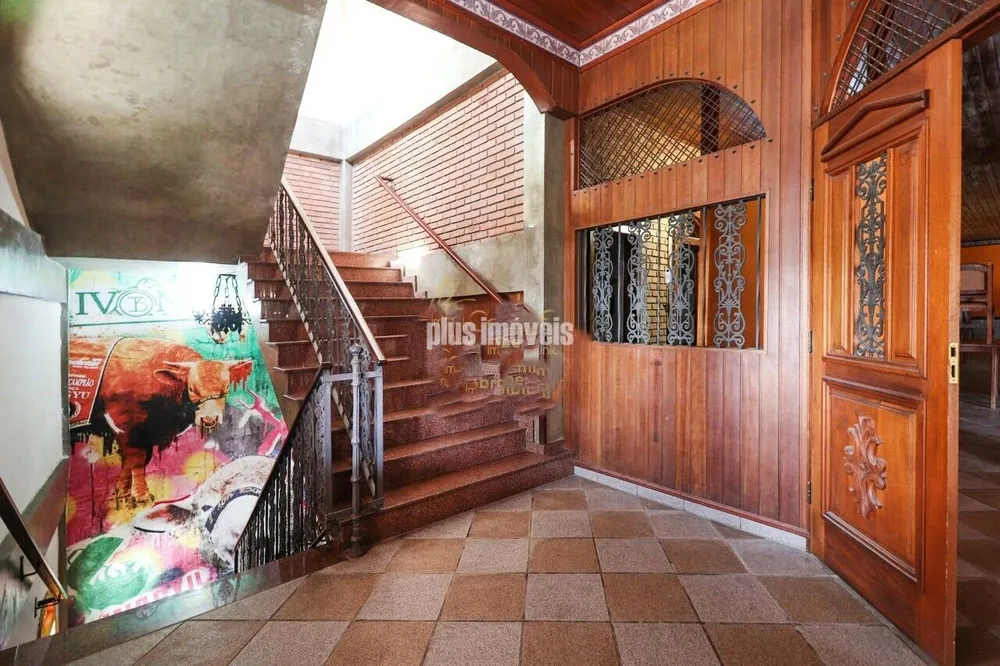 Prédio Inteiro, 596 m² - Foto 1