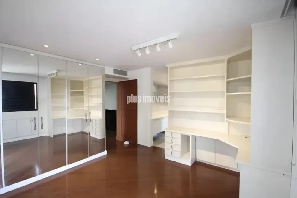 Apartamento, 3 quartos, 480 m² - Foto 1