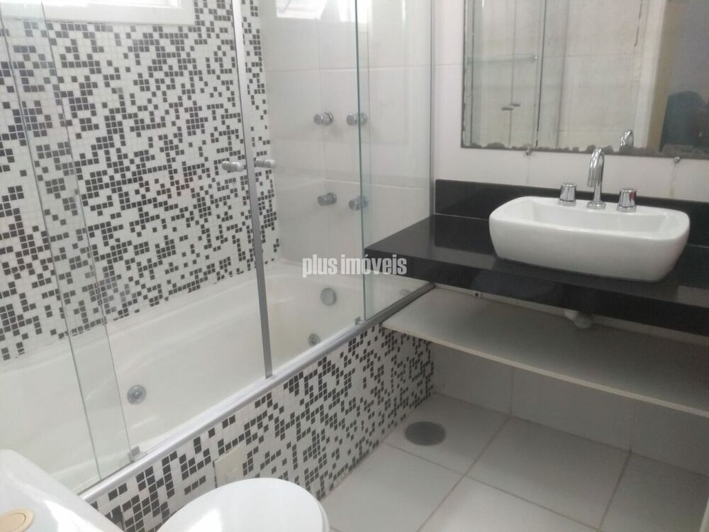 Casa, 4 quartos, 249 m² - Foto 30