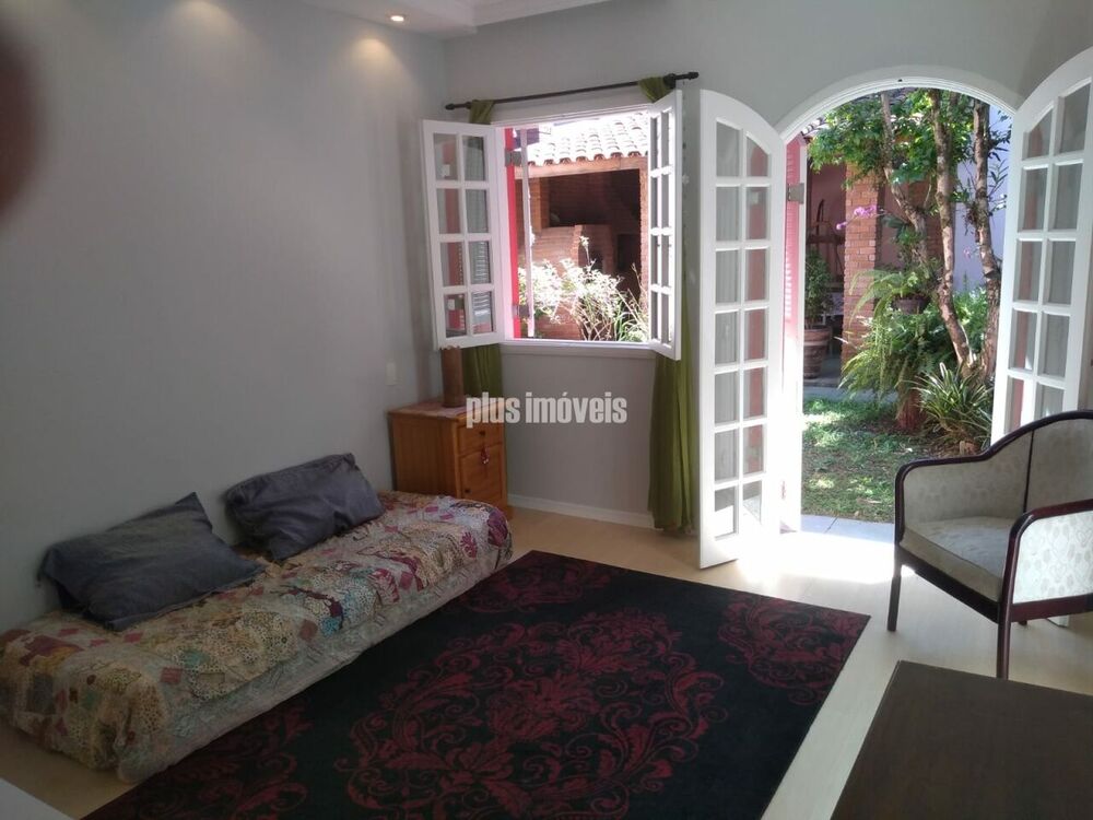 Casa, 4 quartos, 249 m² - Foto 4