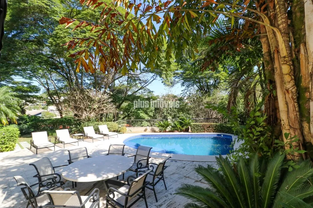 Casa, 5 quartos, 766 m² - Foto 1