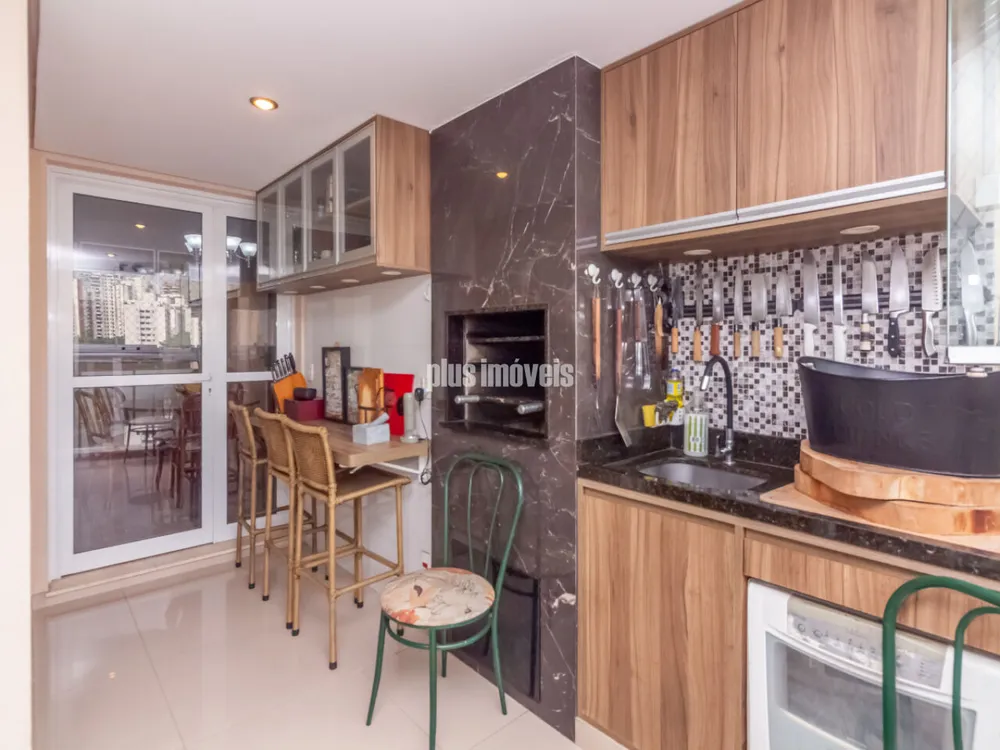 Apartamento, 4 quartos, 244 m² - Foto 1