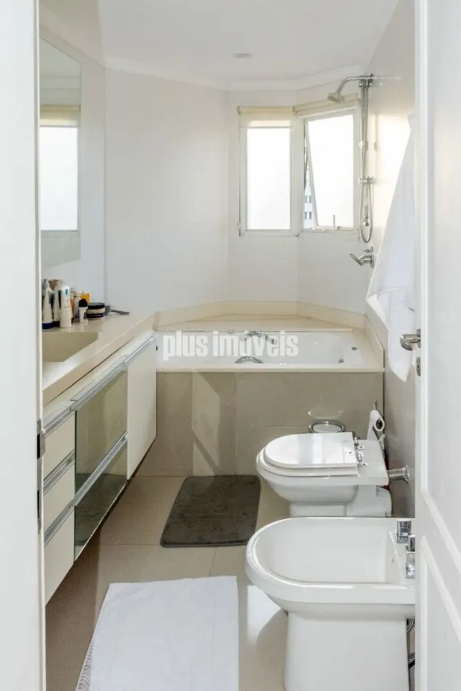 Apartamento, 4 quartos, 217 m² - Foto 3