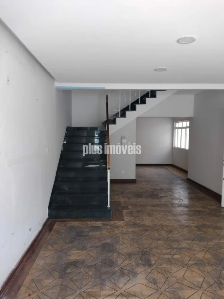 Casa, 1 quarto, 268 m² - Foto 4