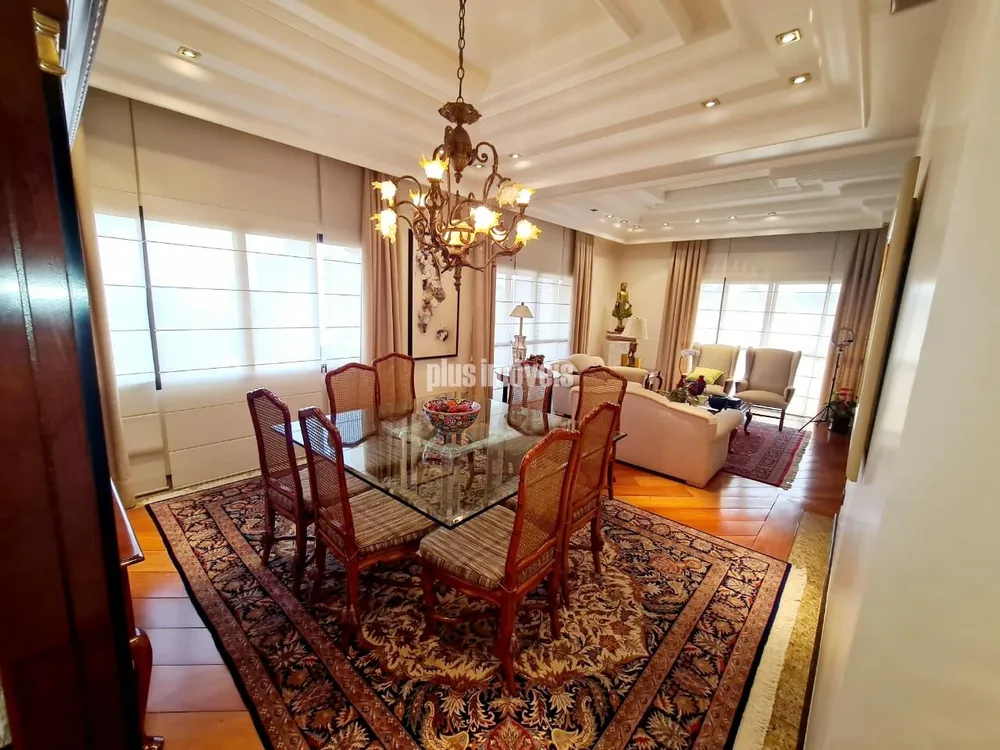 Apartamento, 3 quartos, 472 m² - Foto 1