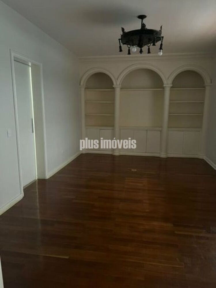 Casa à venda com 4 quartos, 500m² - Foto 28