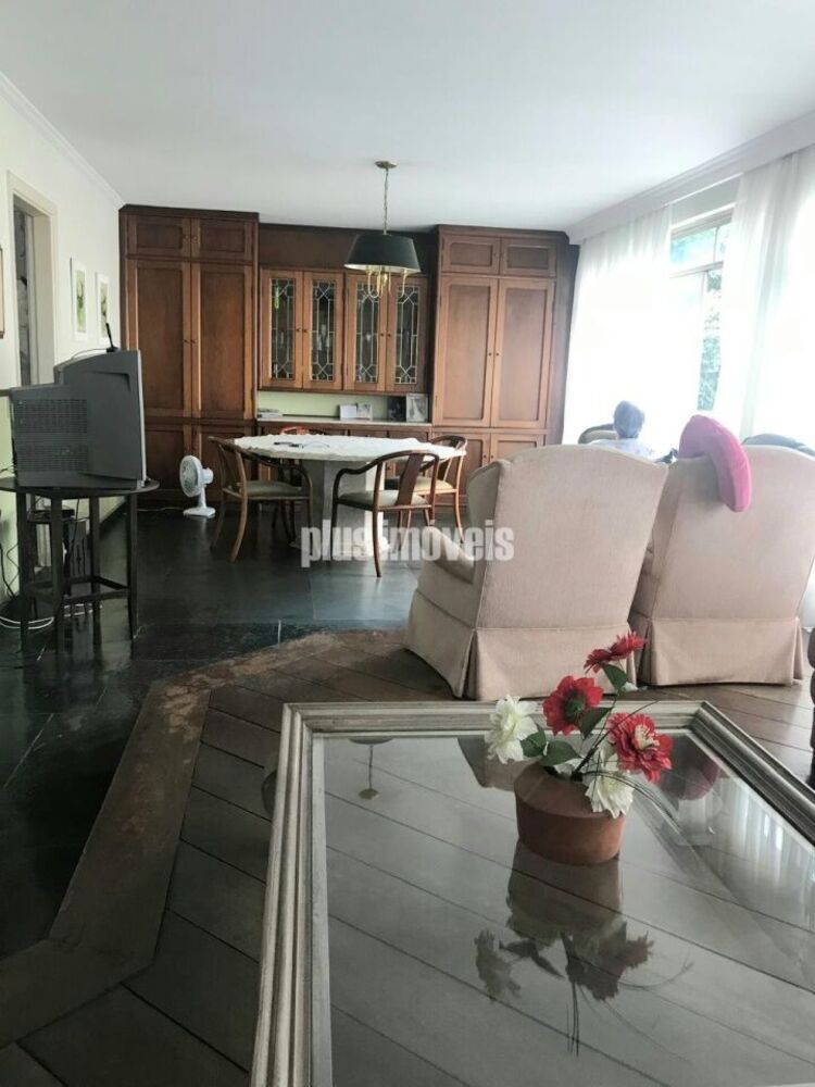 Apartamento, 3 quartos, 240 m² - Foto 12