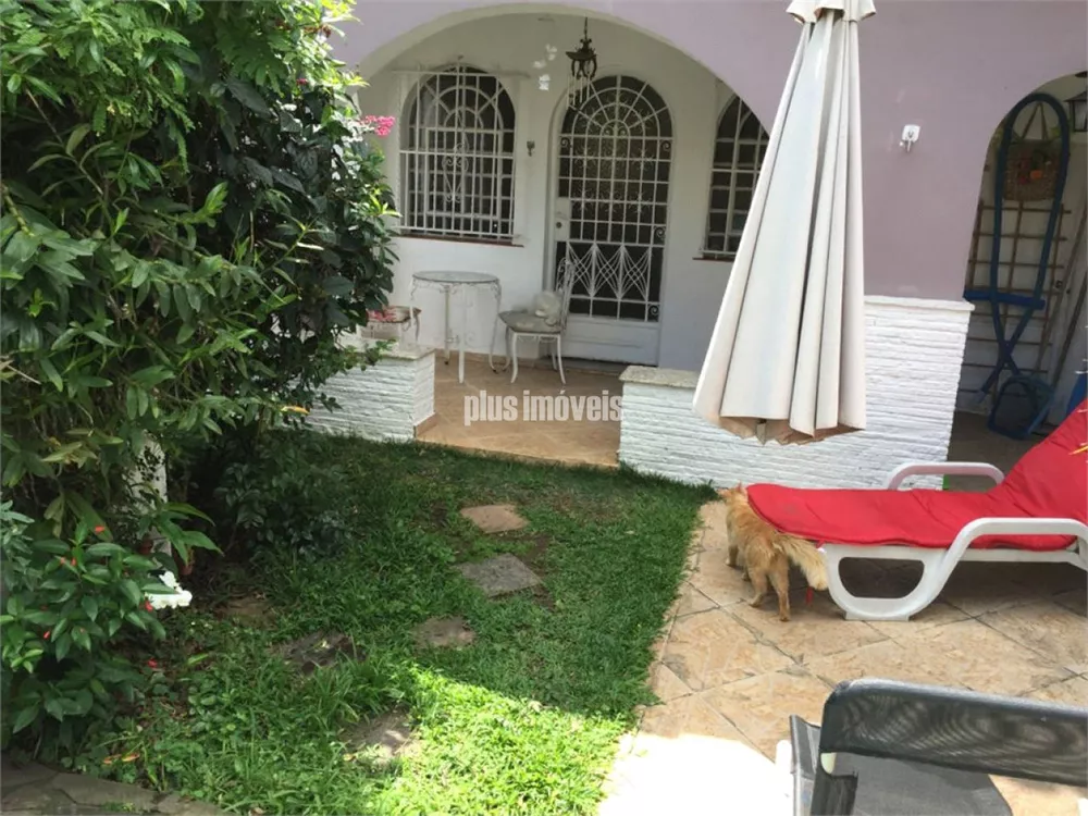 Casa de Vila à venda com 3 quartos, 260m² - Foto 2