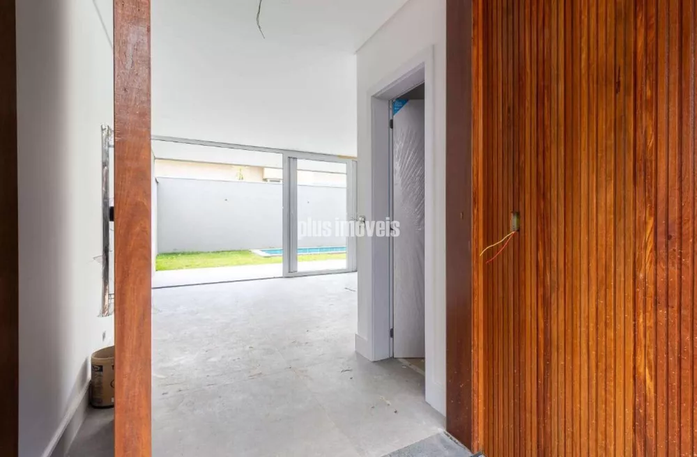 Casa de Condomínio à venda com 4 quartos, 450m² - Foto 4