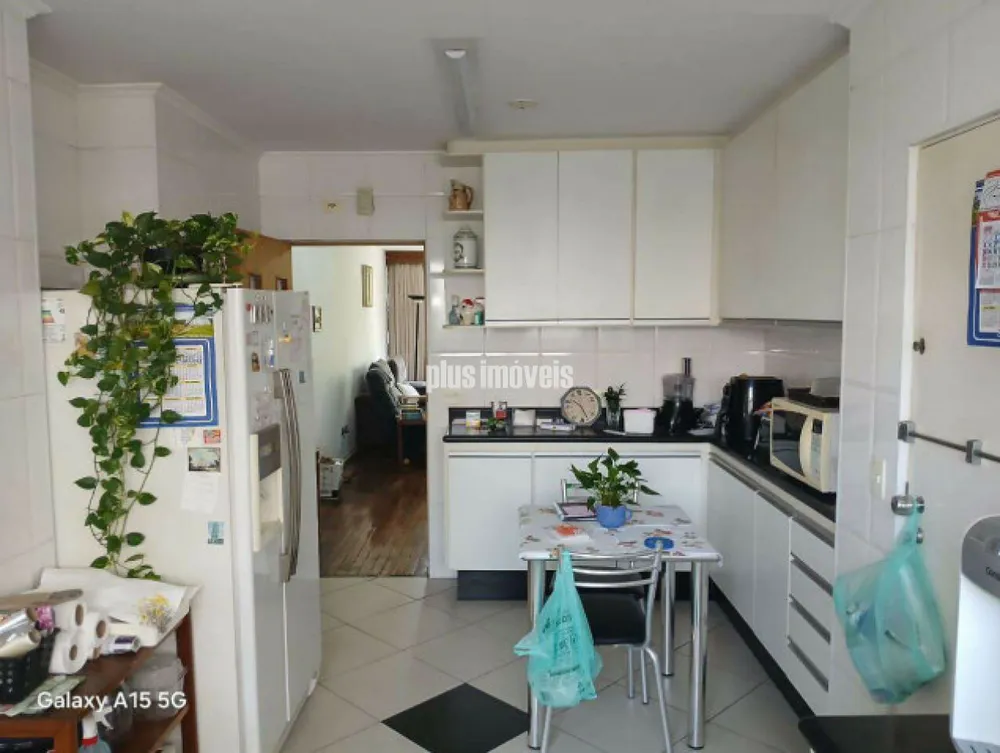 Apartamento, 3 quartos, 130 m² - Foto 1