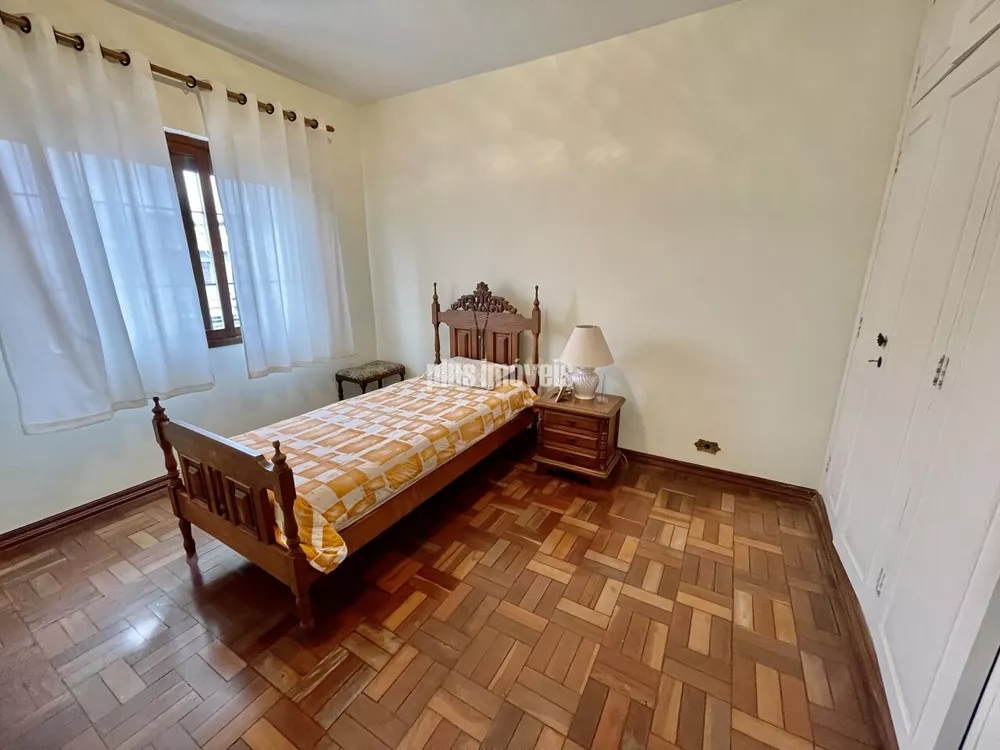 Casa, 4 quartos, 270 m² - Foto 8