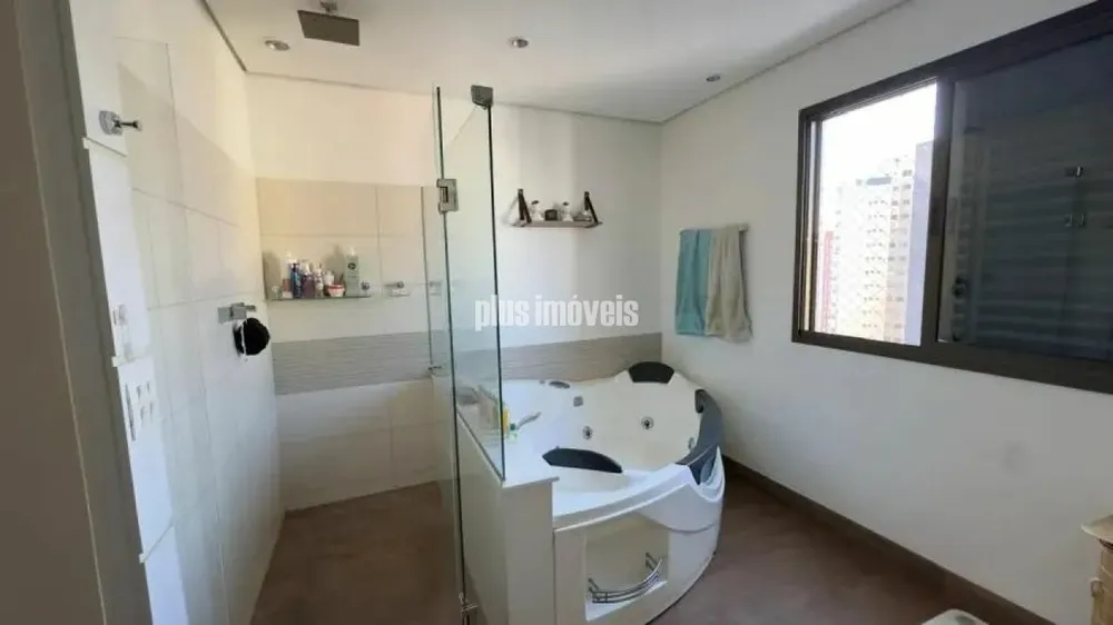 Apartamento, 3 quartos, 174 m² - Foto 1