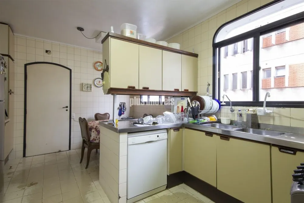 Apartamento, 4 quartos, 252 m² - Foto 9