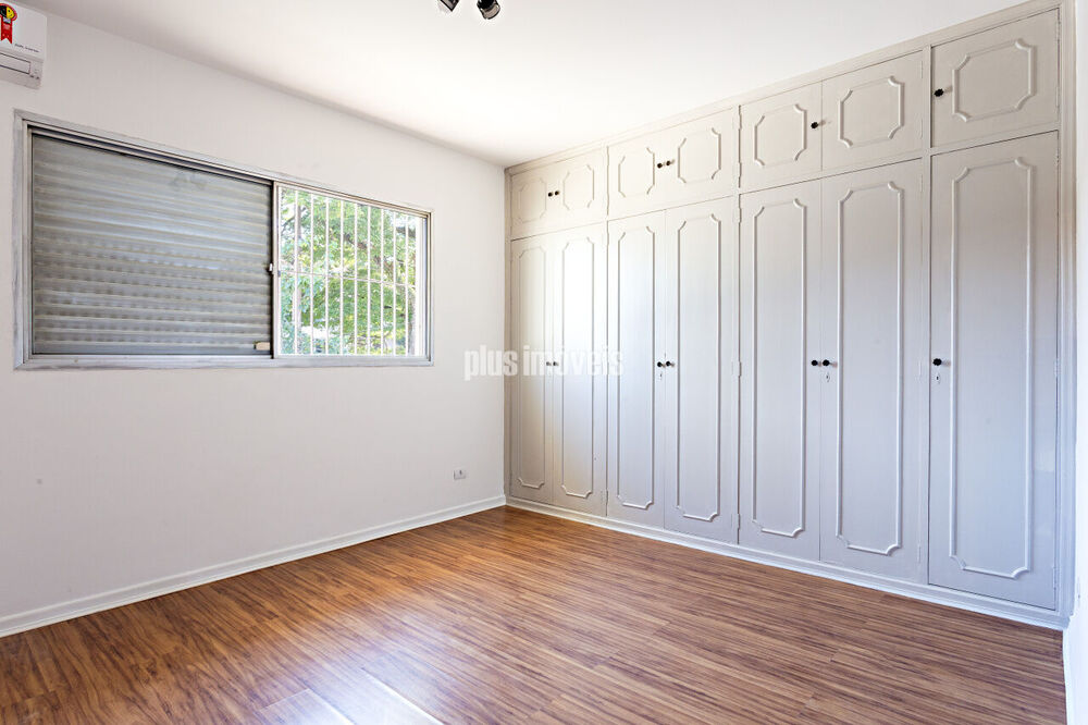 Casa, 3 quartos, 239 m² - Foto 2