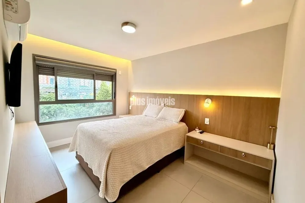 Apartamento, 3 quartos, 143 m² - Foto 1