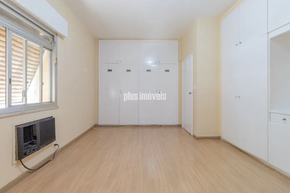 Apartamento, 3 quartos, 216 m² - Foto 2