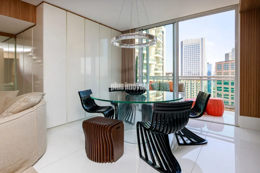 Apartamento, 3 quartos, 190 m² - Foto 1