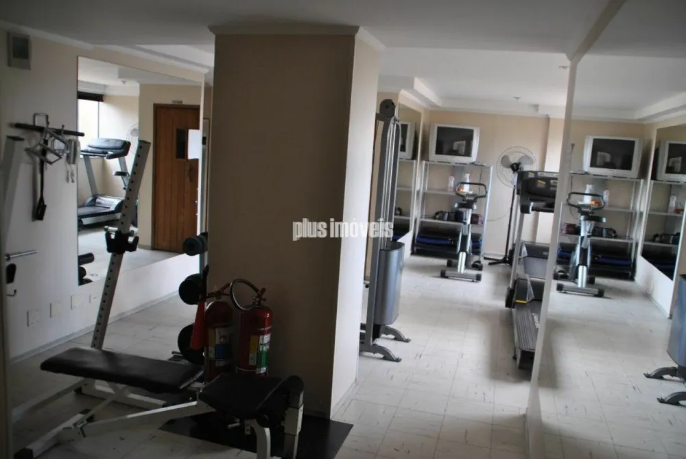 Apartamento, 3 quartos, 204 m² - Foto 1