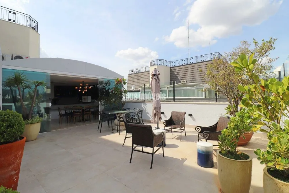 Apartamento, 3 quartos, 335 m² - Foto 1