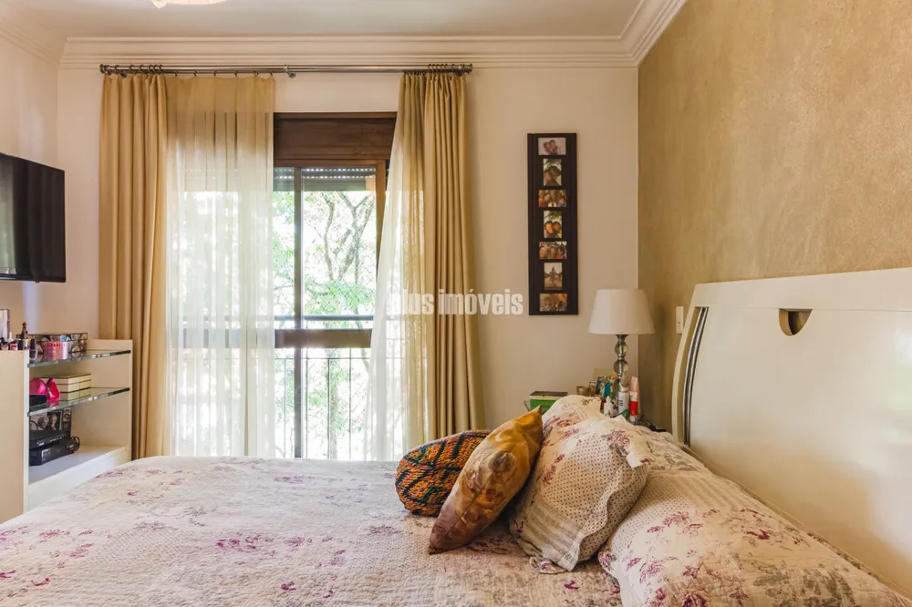 Apartamento, 4 quartos, 200 m² - Foto 1