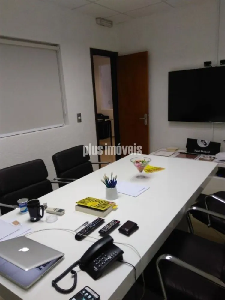 Casa, 4 quartos, 327 m² - Foto 2