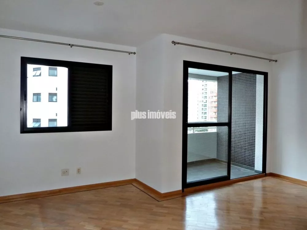 Apartamento à venda com 2 quartos, 78m² - Foto 1