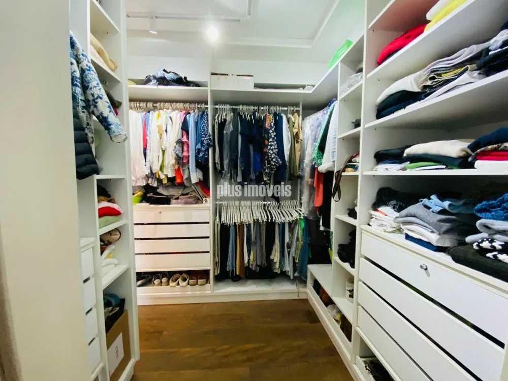 Apartamento, 3 quartos, 158 m² - Foto 1