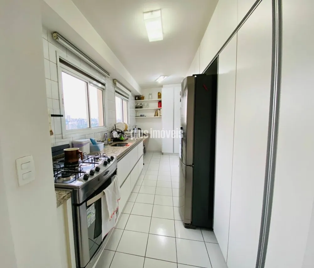 Apartamento, 3 quartos, 158 m² - Foto 2