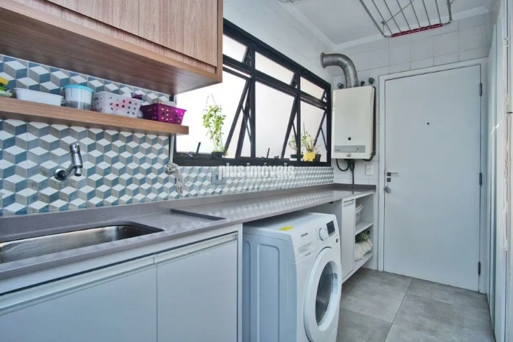 Apartamento, 3 quartos, 138 m² - Foto 1