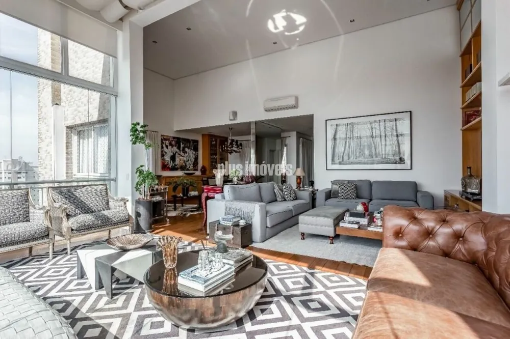 Apartamento, 3 quartos, 365 m² - Foto 1