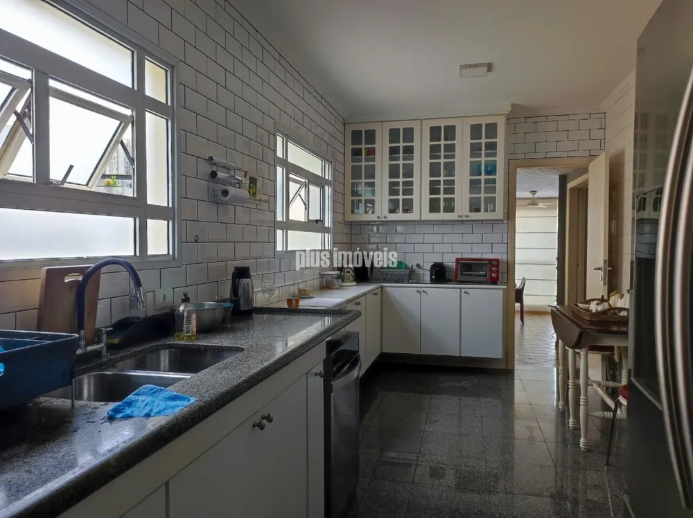 Apartamento, 4 quartos, 245 m² - Foto 2
