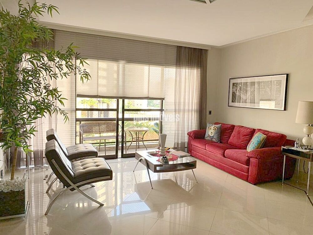 Apartamento, 3 quartos, 176 m² - Foto 1