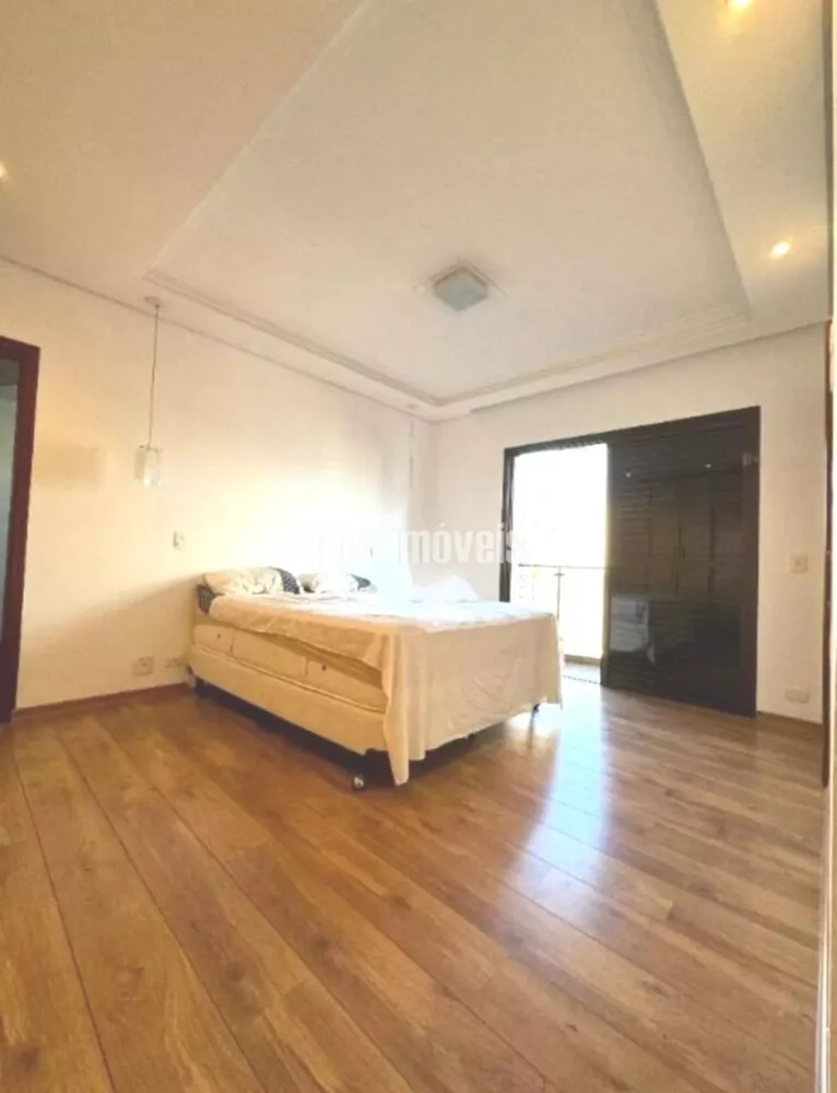 Apartamento à venda com 3 quartos, 216m² - Foto 7