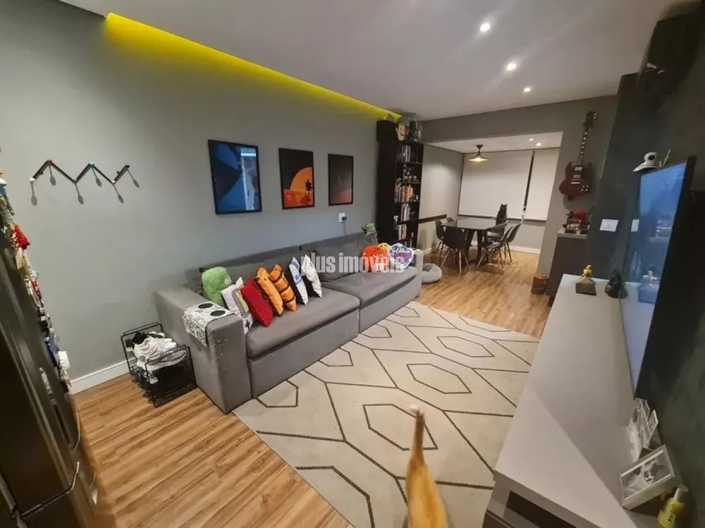 Apartamento à venda com 2 quartos, 60m² - Foto 2