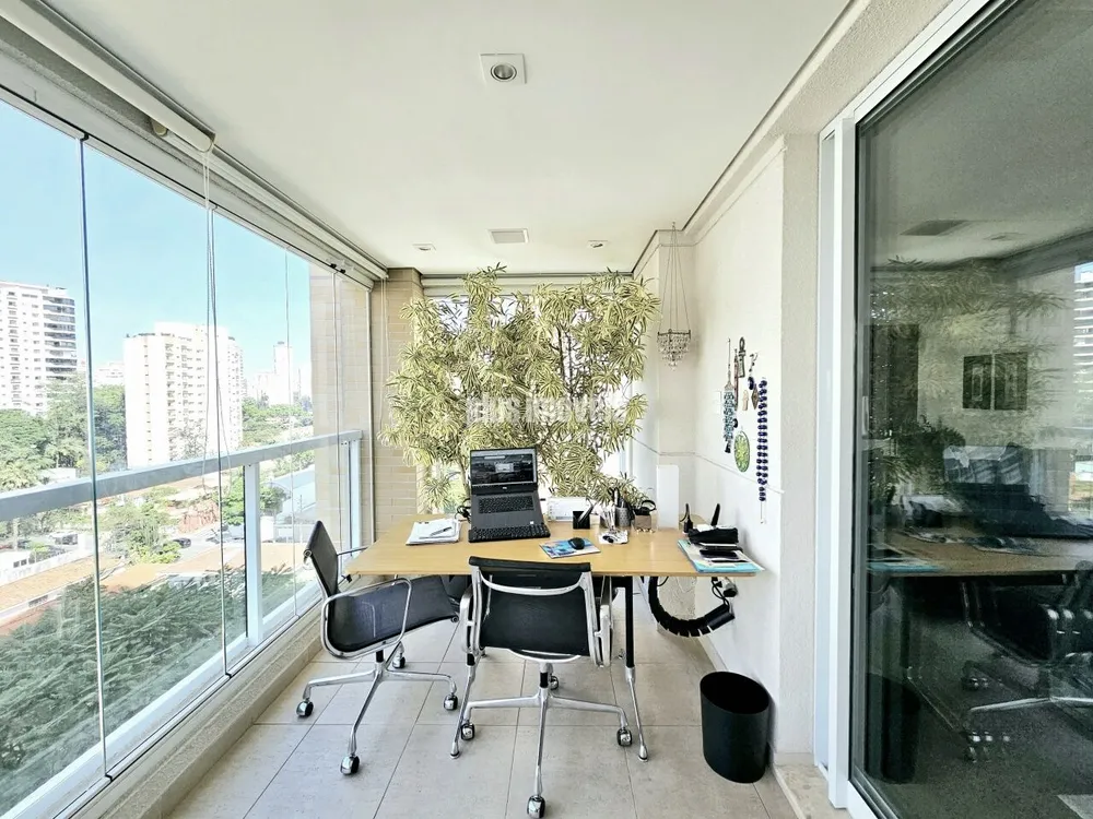 Apartamento, 3 quartos, 388 m² - Foto 2