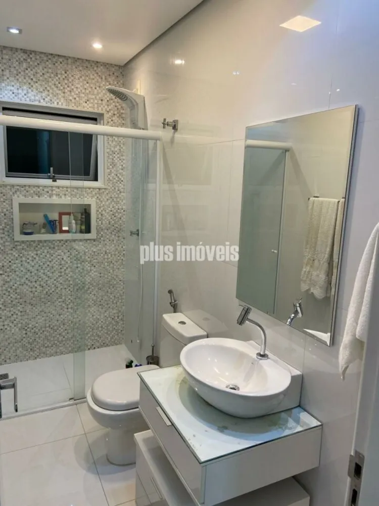 Casa, 3 quartos, 200 m² - Foto 8