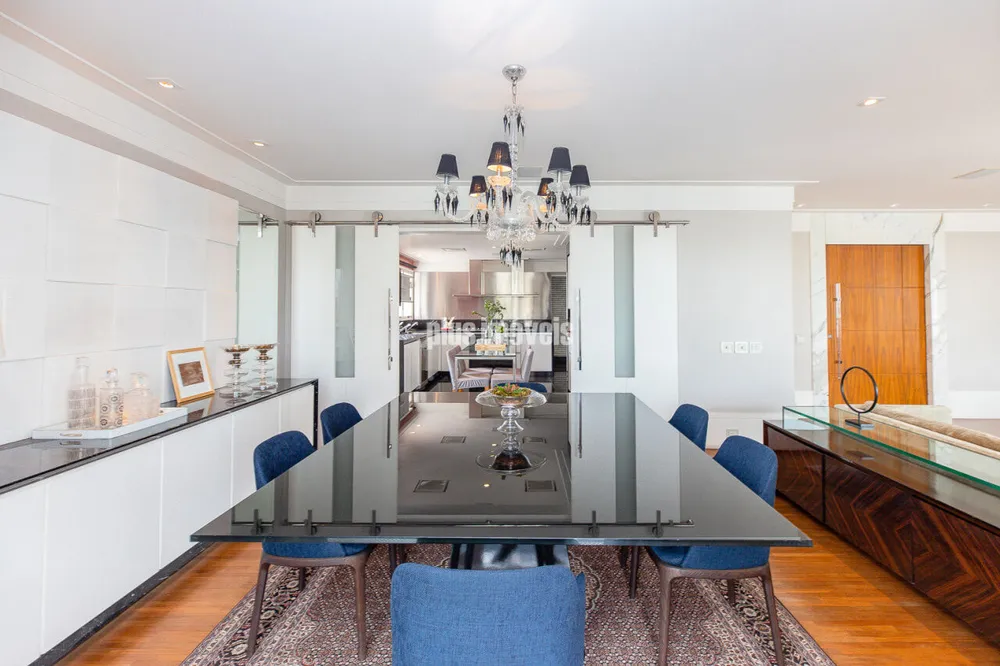 Apartamento, 3 quartos, 301 m² - Foto 2