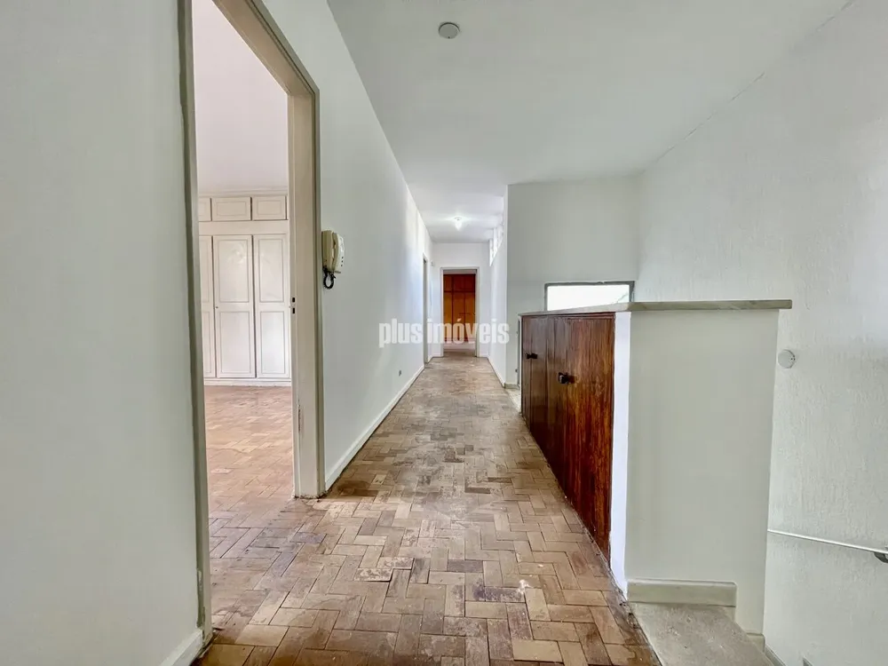 Casa, 3 quartos, 295 m² - Foto 1