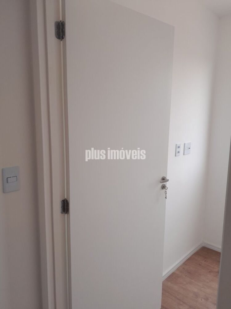 Apartamento à venda com 2 quartos, 31m² - Foto 14