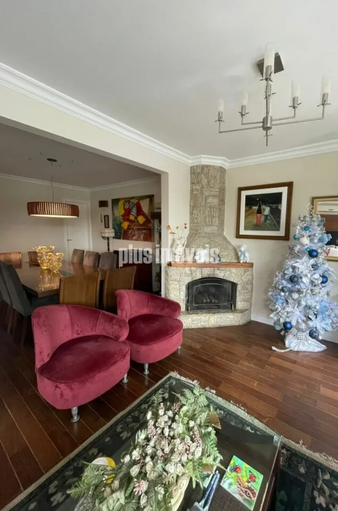 Casa, 3 quartos, 219 m² - Foto 4
