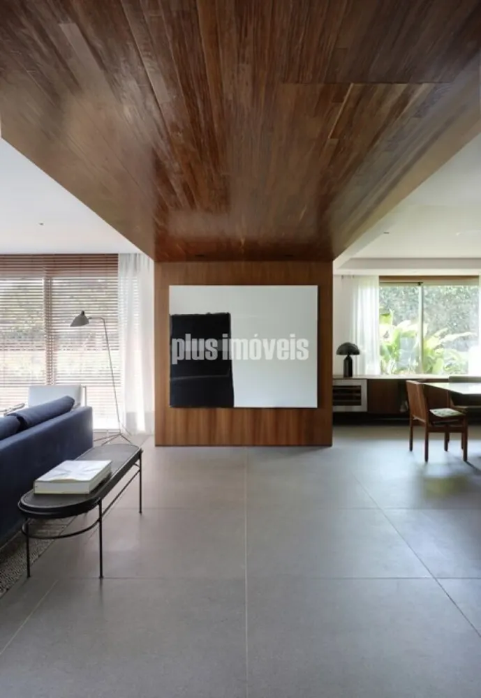 Casa, 4 quartos, 925 m² - Foto 1