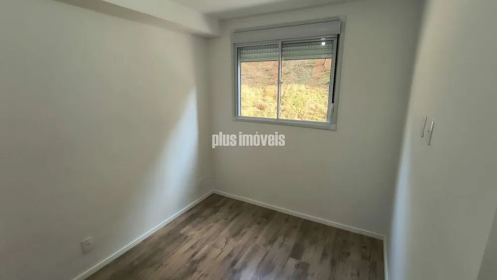 Apartamento, 1 quarto, 27 m² - Foto 1