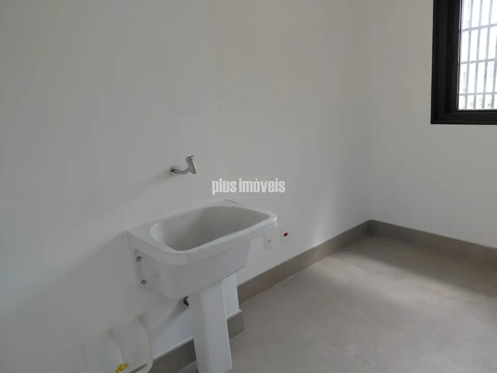 Apartamento, 3 quartos, 197 m² - Foto 1
