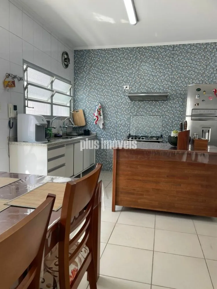 Casa, 3 quartos, 315 m² - Foto 1