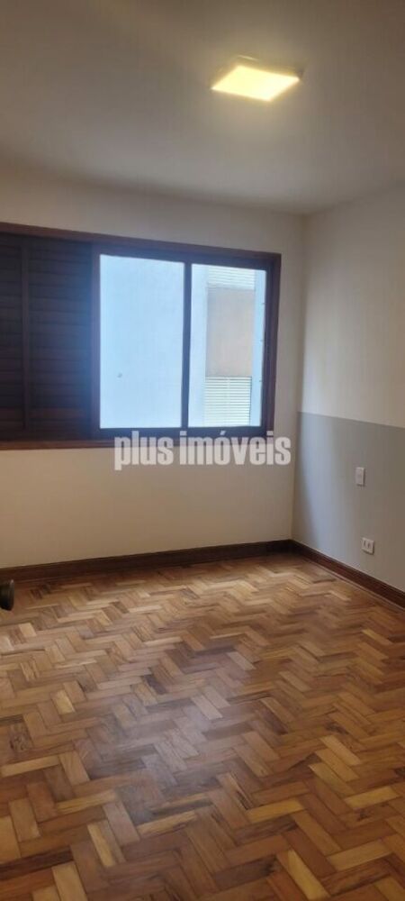 Apartamento à venda e aluguel com 3 quartos, 140m² - Foto 18