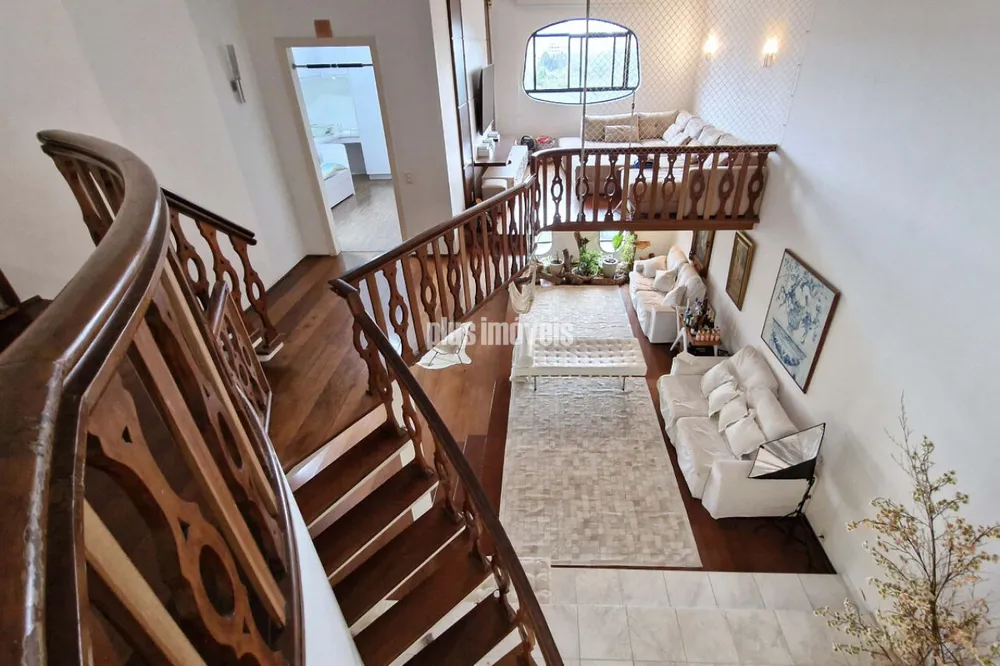 Apartamento, 3 quartos, 225 m² - Foto 1