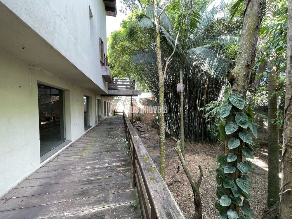 Casa, 5 quartos, 1300 m² - Foto 4