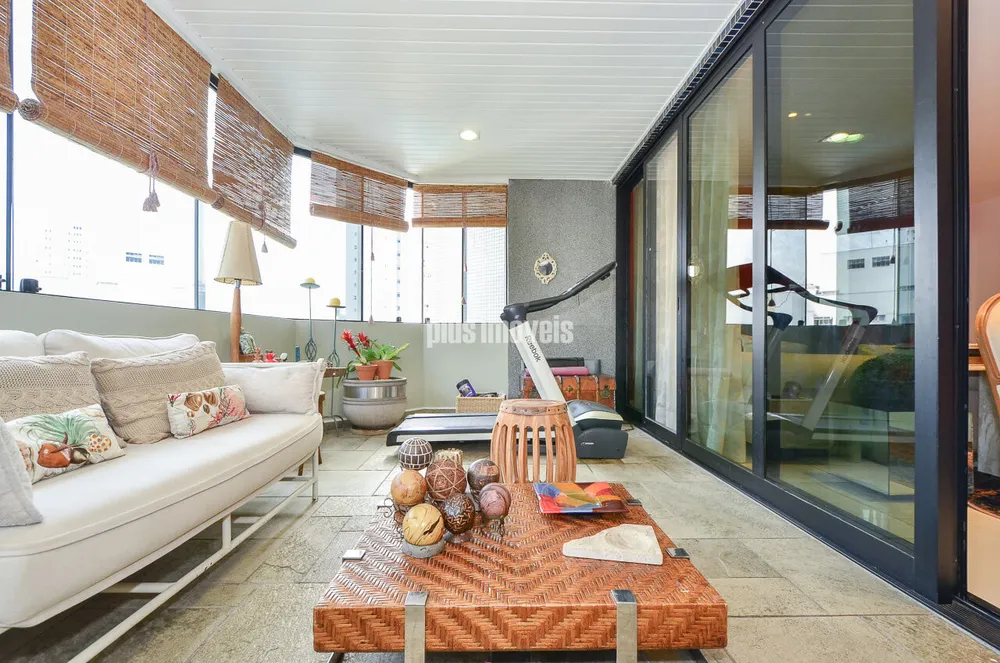Apartamento, 4 quartos, 326 m² - Foto 1